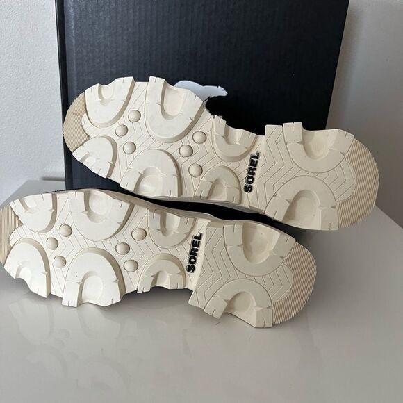 Sorel Women's Brex Lace -Up Waterproof Boots Red/Black - Picture 8 of 8